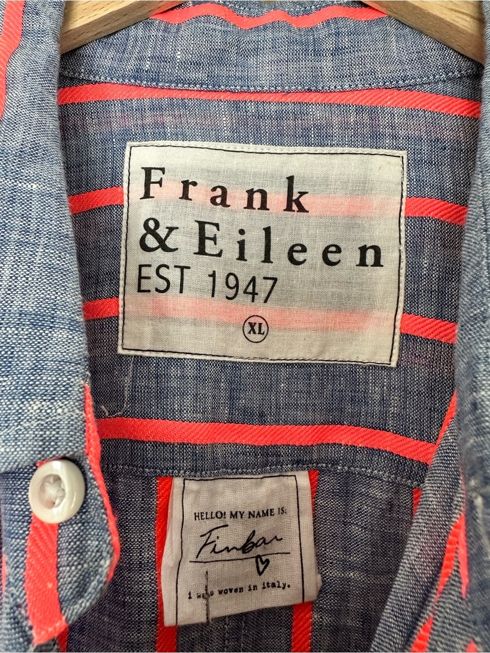Frank & Eileen | Chambray Linen
Neon Pink Stripe Barry Shirt sz XL - Picture 11 of 12
